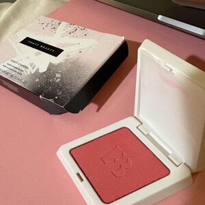 Fenty Beauty suede powder Blush. Petal poppin’  Never used. BNIB